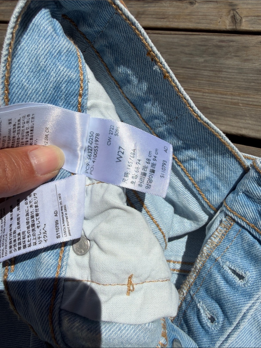 Levi's Trio of Cutoff Denim Shorts in Black, Light Blue & Mid Blue - Picture 4 of 5